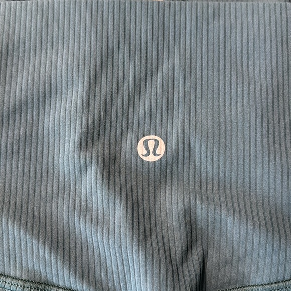 LULULEMON Align Ribbed Legging - Picture 2 of 4